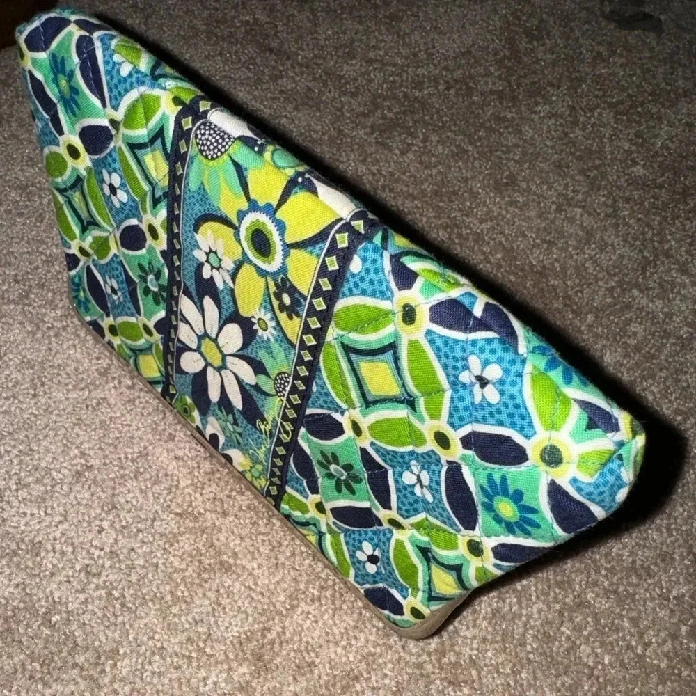 VERA BRADLEY RETIRED DAISY DAIDY PATTER DOUBLE KISS LOCK CLUTCH GRN BLUE - Picture 9 of 16
